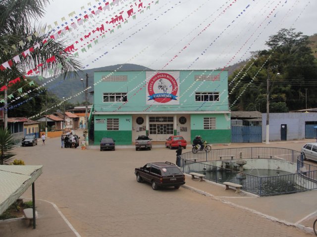carmesia_01-13
