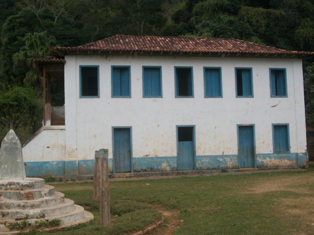 carmesia_30-35