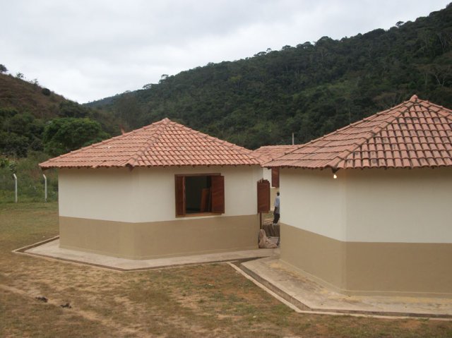 carmesia_30-49